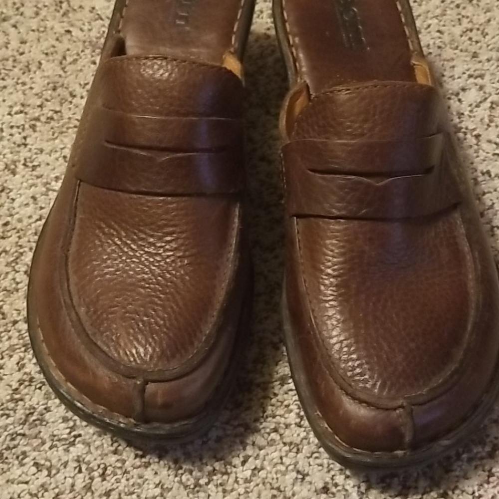 EUC Born clogs - Picture 2 of 7